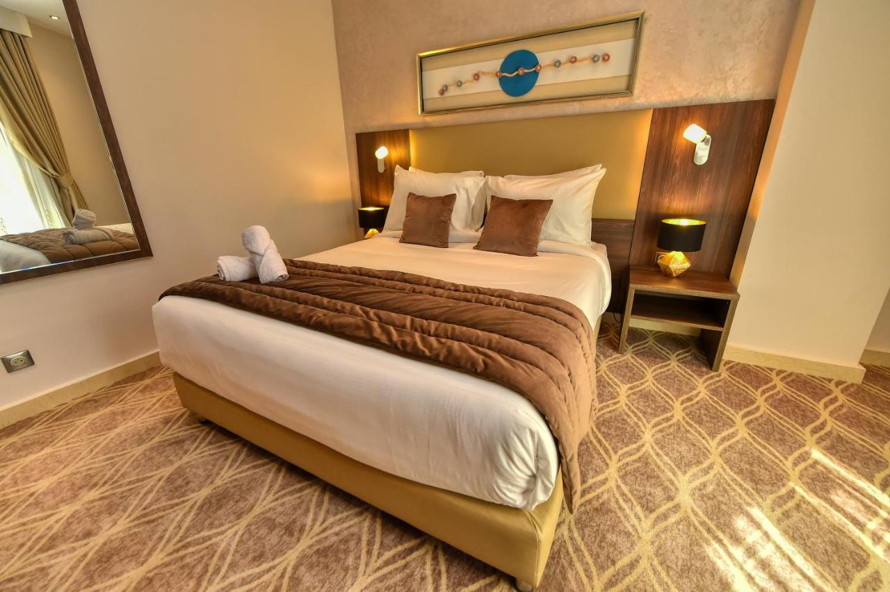 Mf Hotel Oran Bir El Djir Eksteriør billede