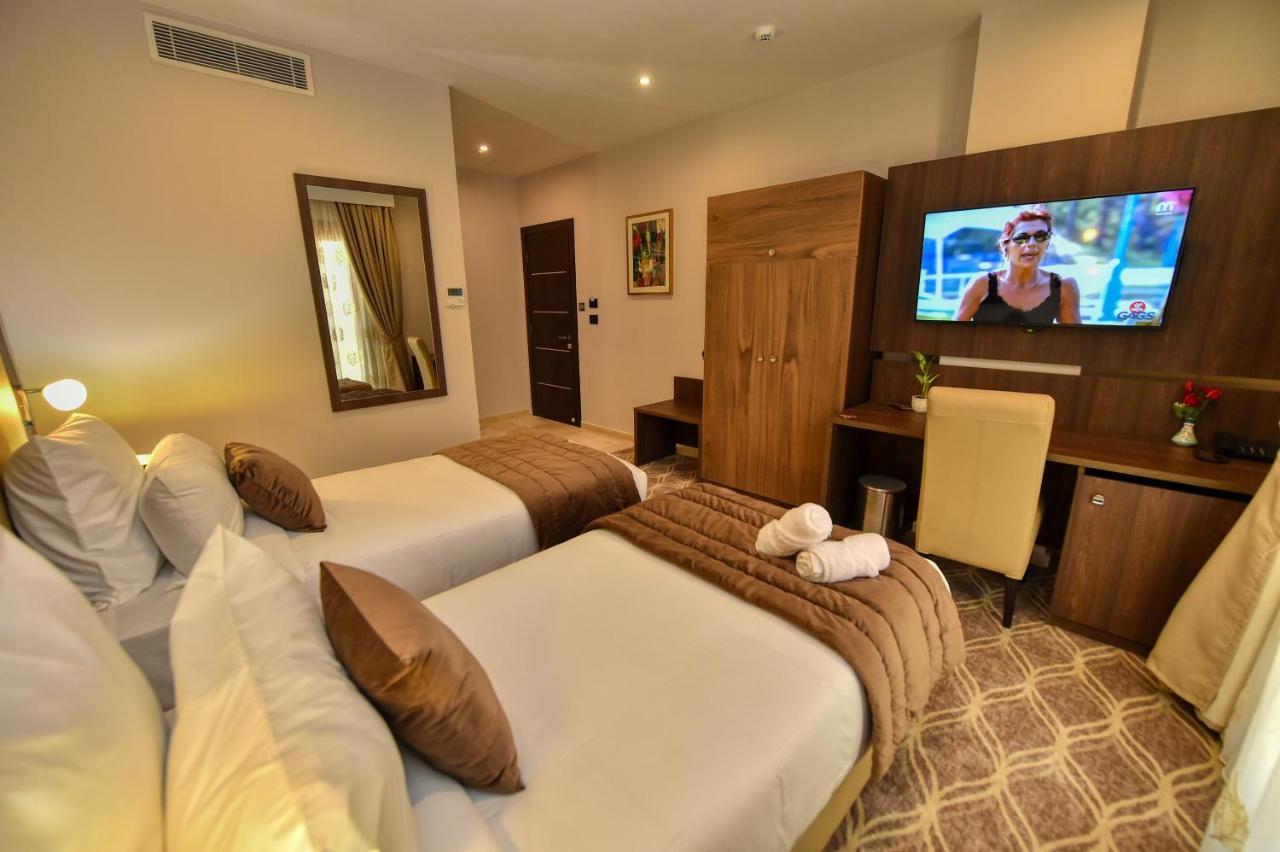 Mf Hotel Oran Bir El Djir Eksteriør billede